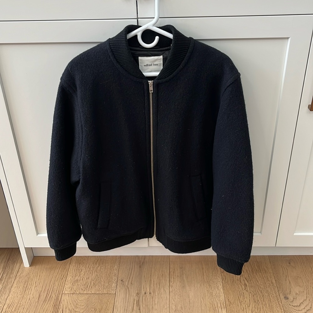 Wilfred free jacket